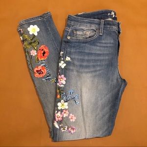 7FAM Floral Embroidered Skinny Jeans